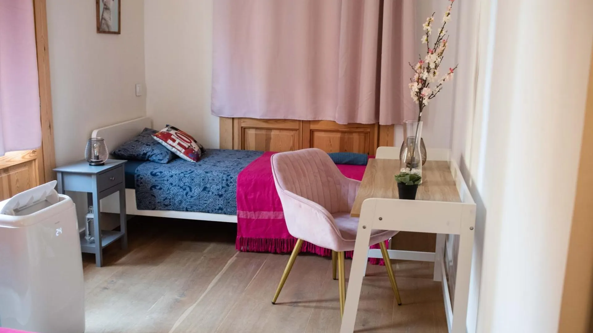 Hostel Barcelona Rooms - Princesa